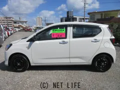 ダイハツ ミライース