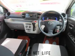 ダイハツ ミライース