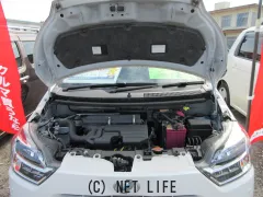 ダイハツ ミライース