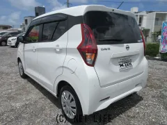 日産 デイズ