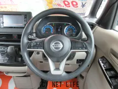 日産 ルークス