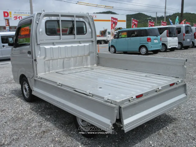 日産 NT100クリッパー