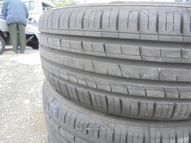 タイヤ 16インチ