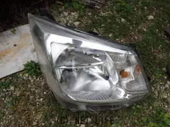 外装・エアロ 右フロントレンズ