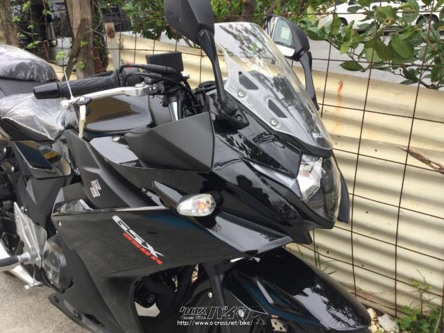 個性的で魅力的なライトまわり!! スズキ GSX250R