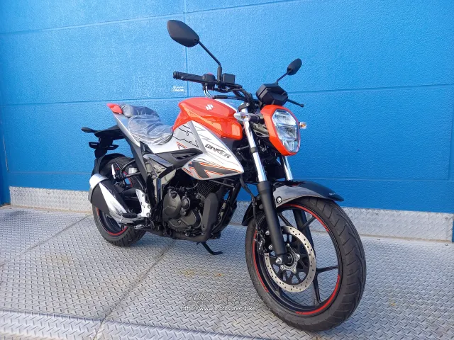 スズキ ジクサー 150・2023(R5)初度登録(届出)年・オレンジ・150cc