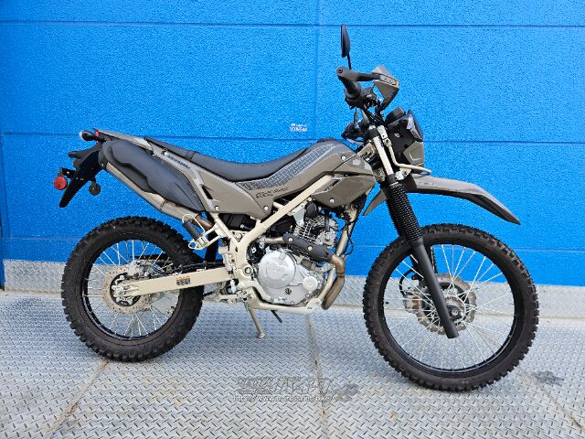 カワサキ KLX230 シェルパ・2025(R7)初度登録(届出)年・ブラウン