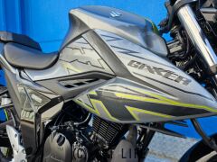 スズキ ジクサー