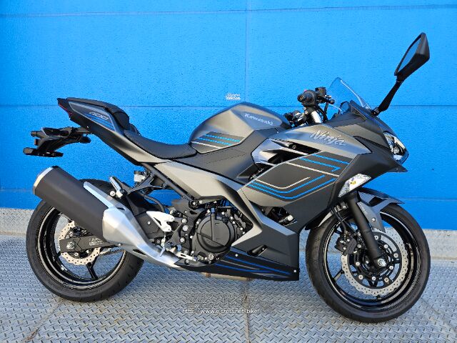 カワサキ ニンジャ400・2025(R7)初度登録(届出)年・ブラック・400cc
