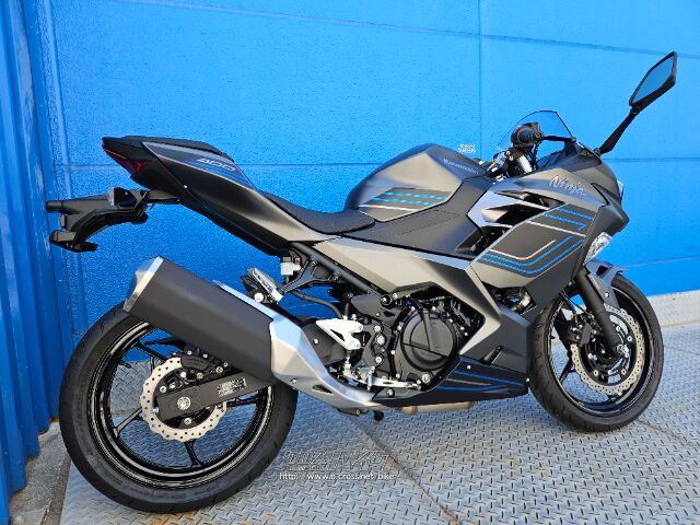 カワサキ ニンジャ400・2025(R7)初度登録(届出)年・ブラック・400cc
