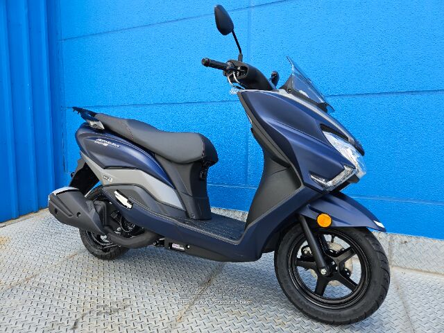 スズキ バーグマン125