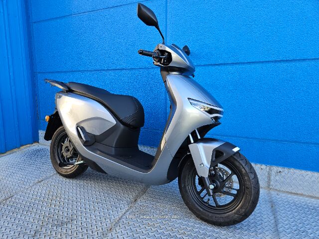 ホンダ CUV e:・ガンメタ・125cc・モトフリークウイリー とよみ店