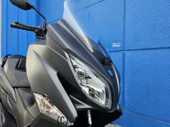 スズキ バーグマン400