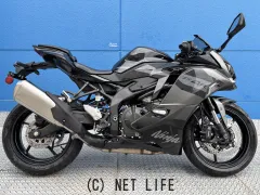 カワサキ ZX4R