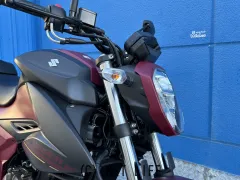 スズキ ジクサー