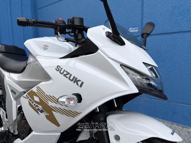 スズキ ジクサーSF250