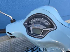 ベスパ LX