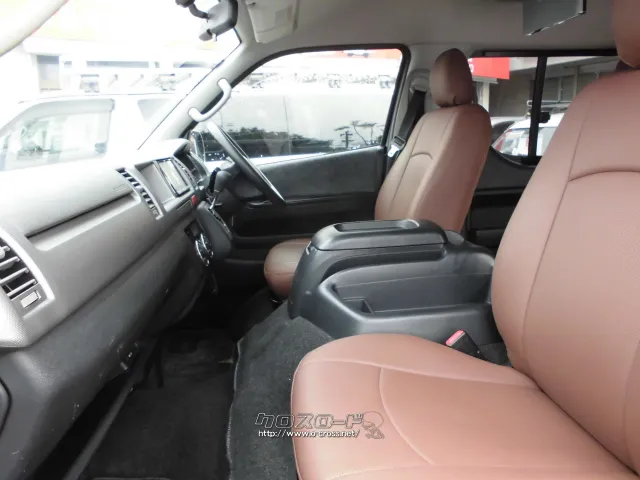 トヨタ ハイエース