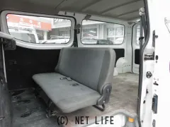 日産 NV350キャラバン