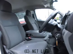 日産 NV350キャラバン