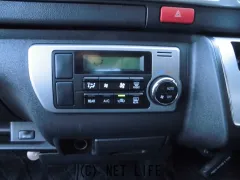 トヨタ ハイエースバン