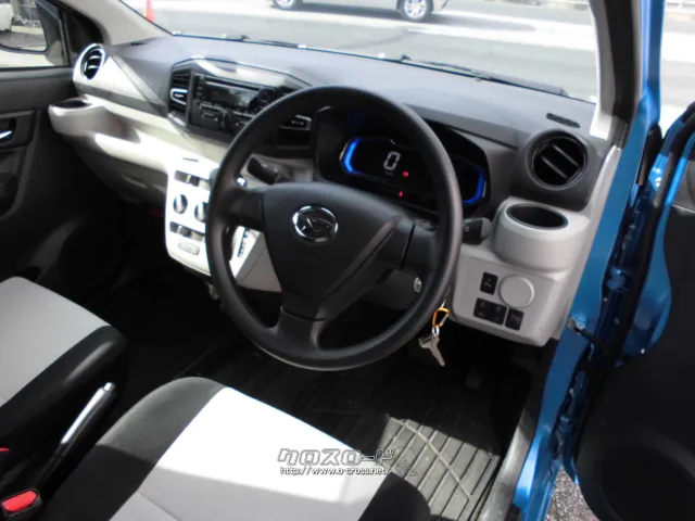 ダイハツ ミライース