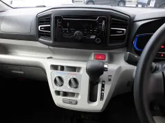 ダイハツ ミライース