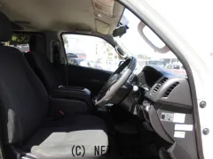 トヨタ ハイエースバン