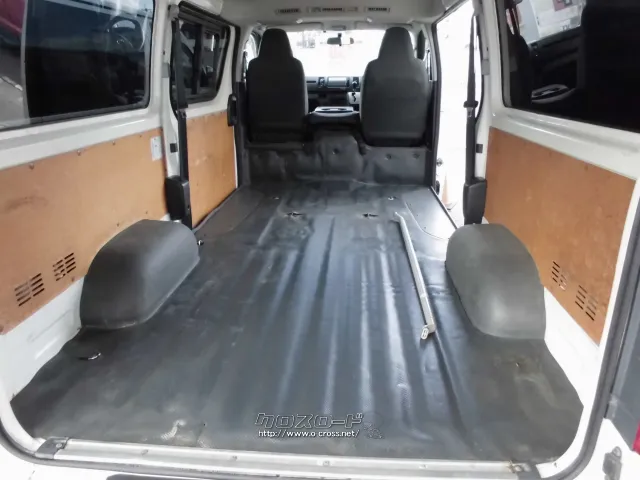 トヨタ ハイエースバン