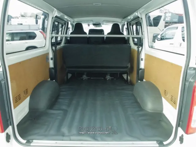 トヨタ ハイエースバン