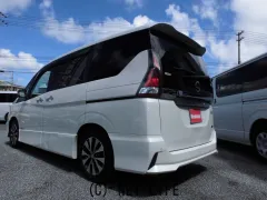 日産 セレナ