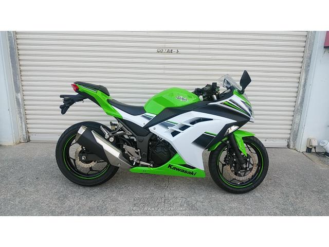 カワサキ ニンジャ250・緑/白・250cc・ゴヤオート 那覇店・14,685km