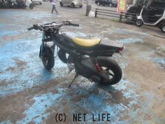 スズキ ストリートマジック50