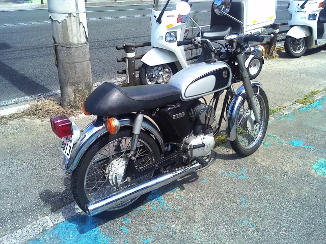 ヤマハ YB-1