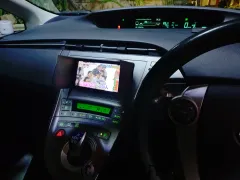 トヨタ プリウス