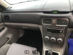 スバル フォレスター