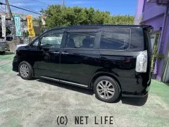トヨタ ヴォクシー