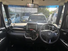 ホンダ N-BOX+