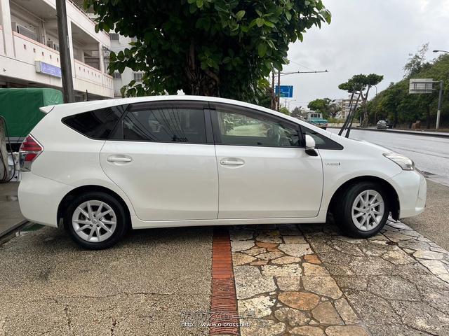 トヨタ プリウスα