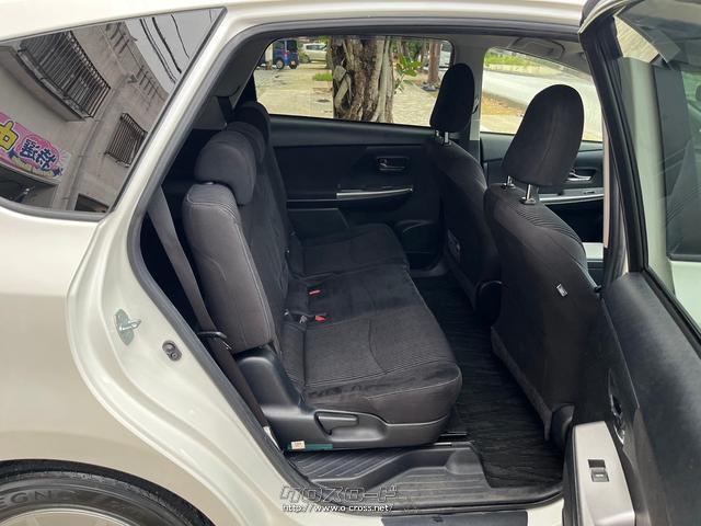 トヨタ プリウスα