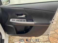 トヨタ プリウスα