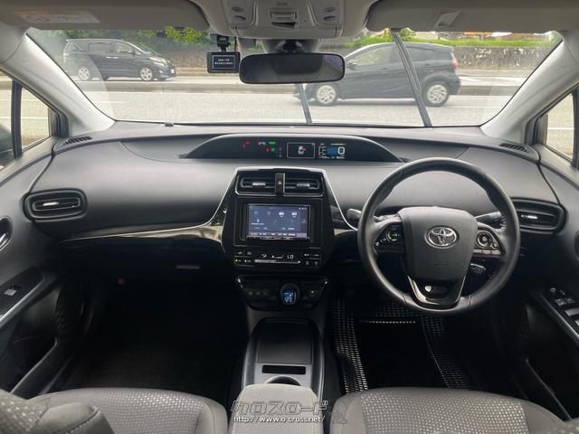 トヨタ プリウス