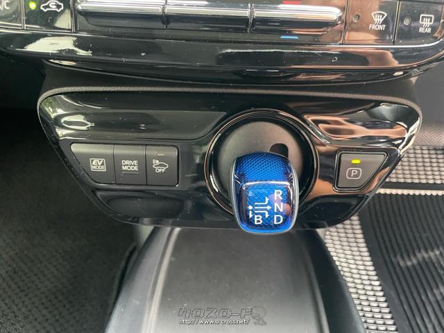 トヨタ プリウス