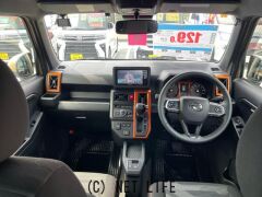 ダイハツ タフト