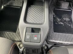 ダイハツ タフト