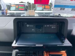 ダイハツ タフト