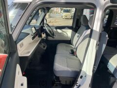 ダイハツ ムーヴキャンバス