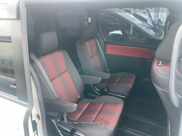 トヨタ ヴォクシー