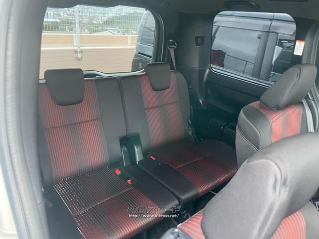 トヨタ ヴォクシー