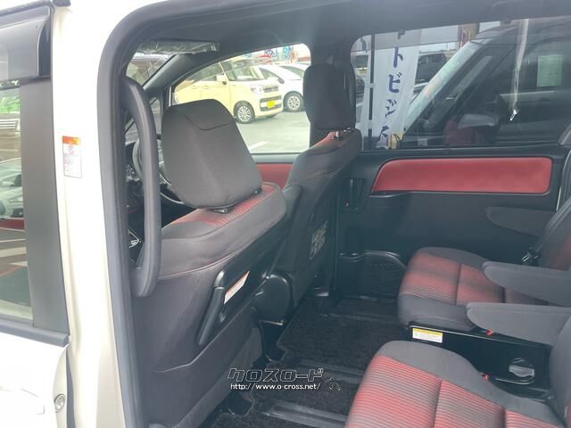 トヨタ ヴォクシー